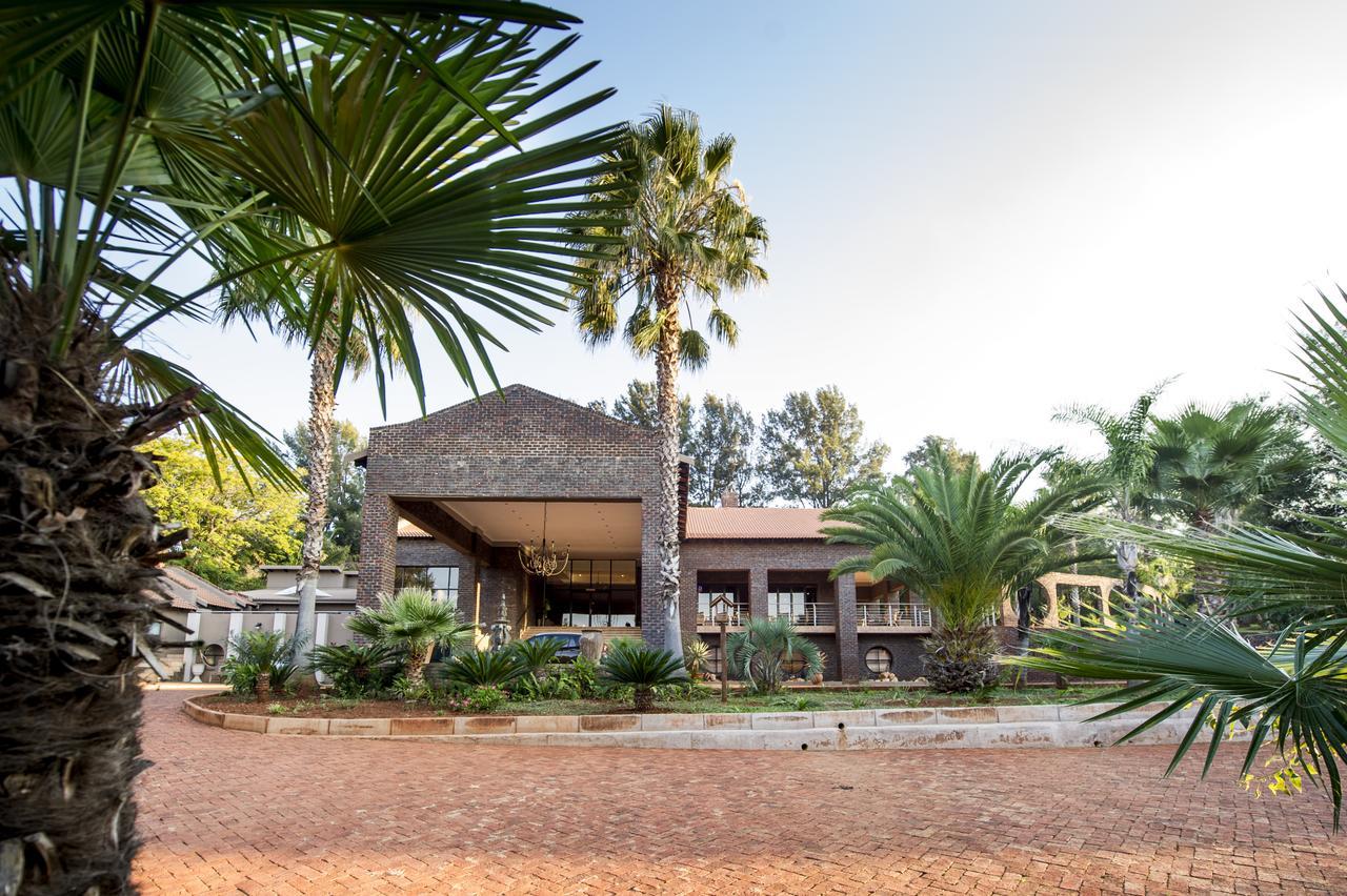 Woodridge Palms Boutique Hotel Swartruggens Exterior foto